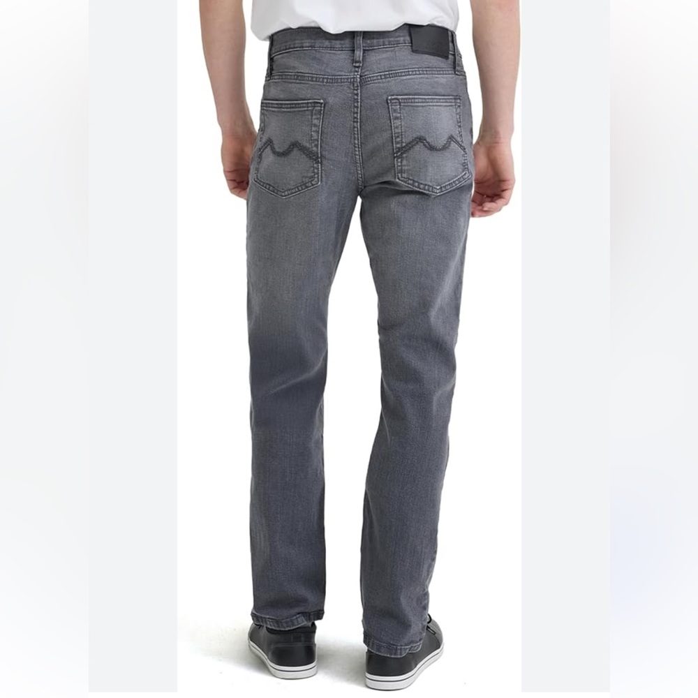 4 pairs Classic Gray Straight-Leg Men's Jeans 34/33  for All 4 pairs $30.